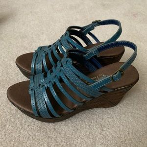 Dorking Sandals NWOT